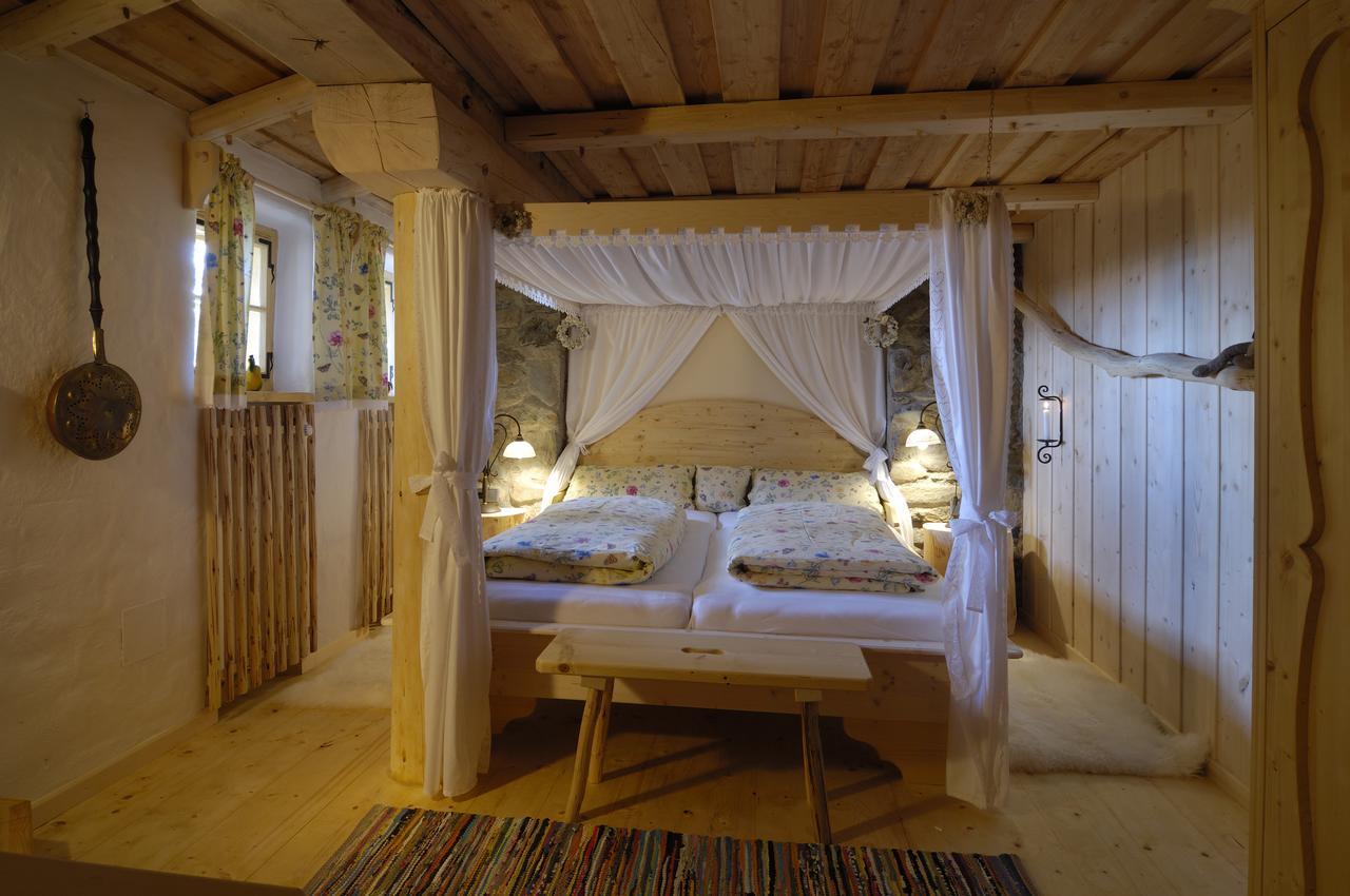 Almdorf Seinerzeit Hotel Wiedweg Eksteriør billede